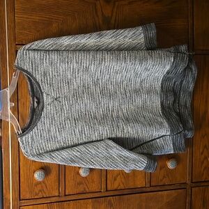 DENVER HAYES silver threaded sweater